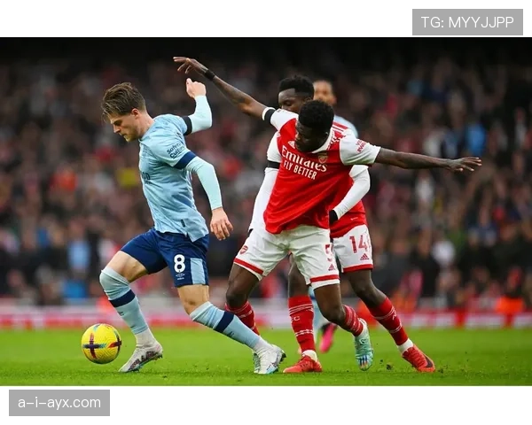 欧洲超级杯争议判罚引热议 欧洲超级杯争议判罚引热议